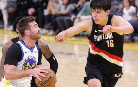 九游体育app-包含里程碑夜波特兰开拓者伤情更新，NBA季后赛赛后刷纪录，引发热议，阵容厚度经受考验的词条